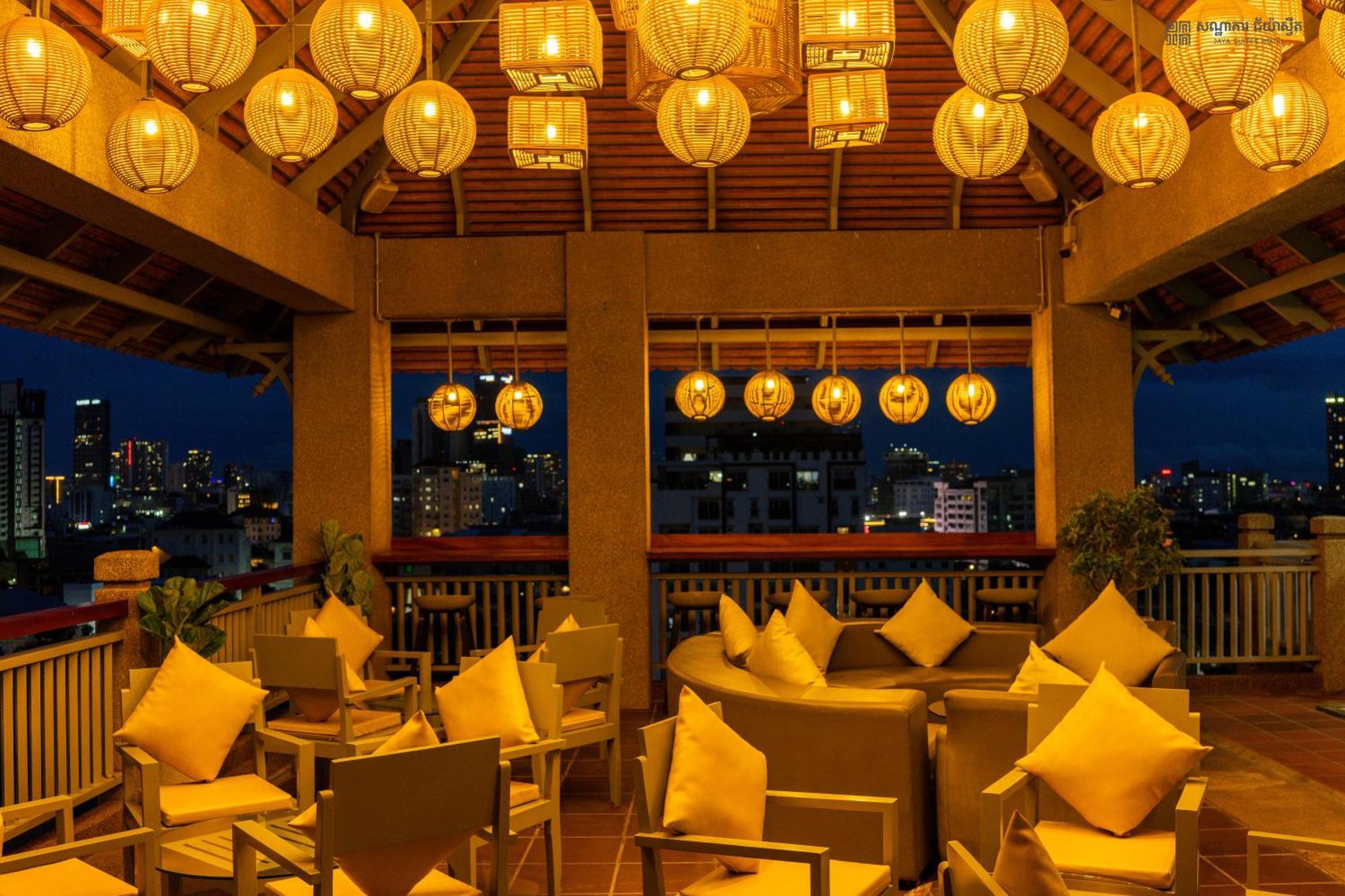 Jaya Suites Hotel 프놈펜 외부 사진