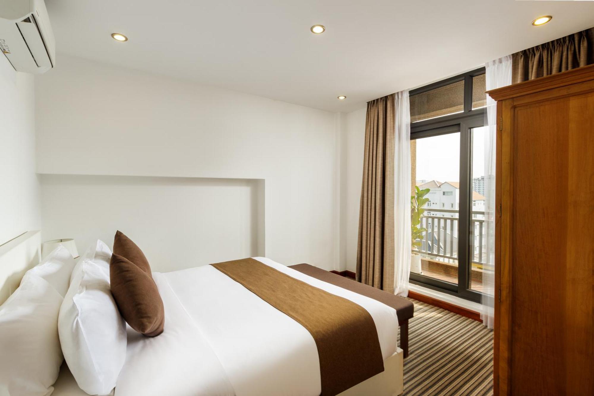 Jaya Suites Hotel 프놈펜 외부 사진