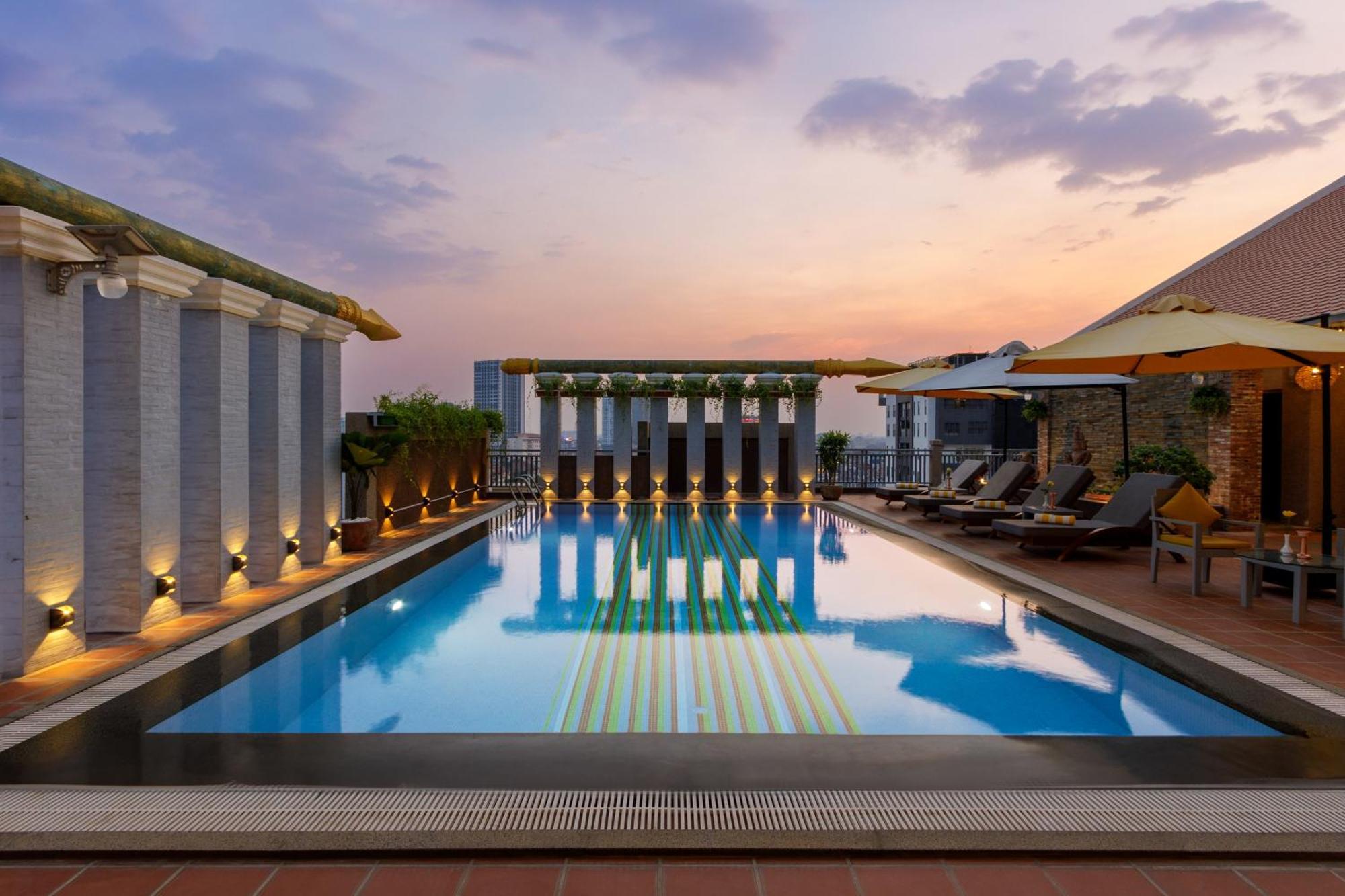 Jaya Suites Hotel 프놈펜 외부 사진