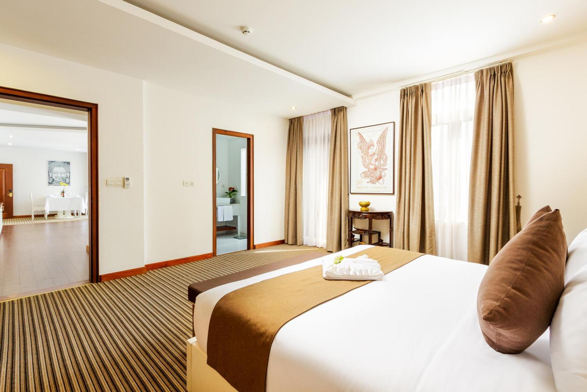 Jaya Suites Hotel 프놈펜 외부 사진